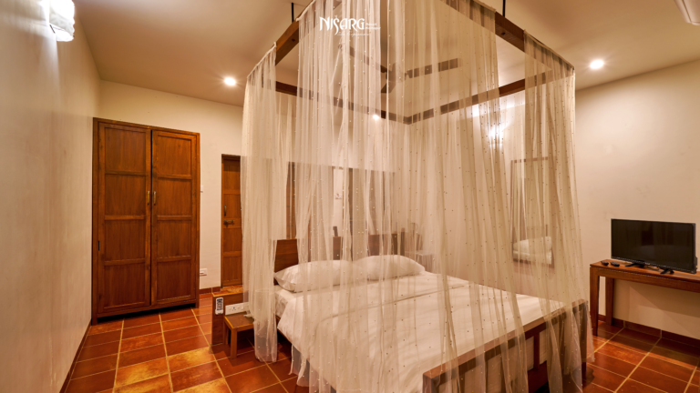 Hemant- Deluxe Garden Room